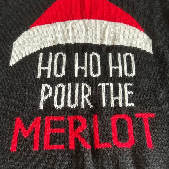 IMAGIN8 Black Christmas Pour the Merlot Sweater Ugly sweater Wine - Picture 3 of 8